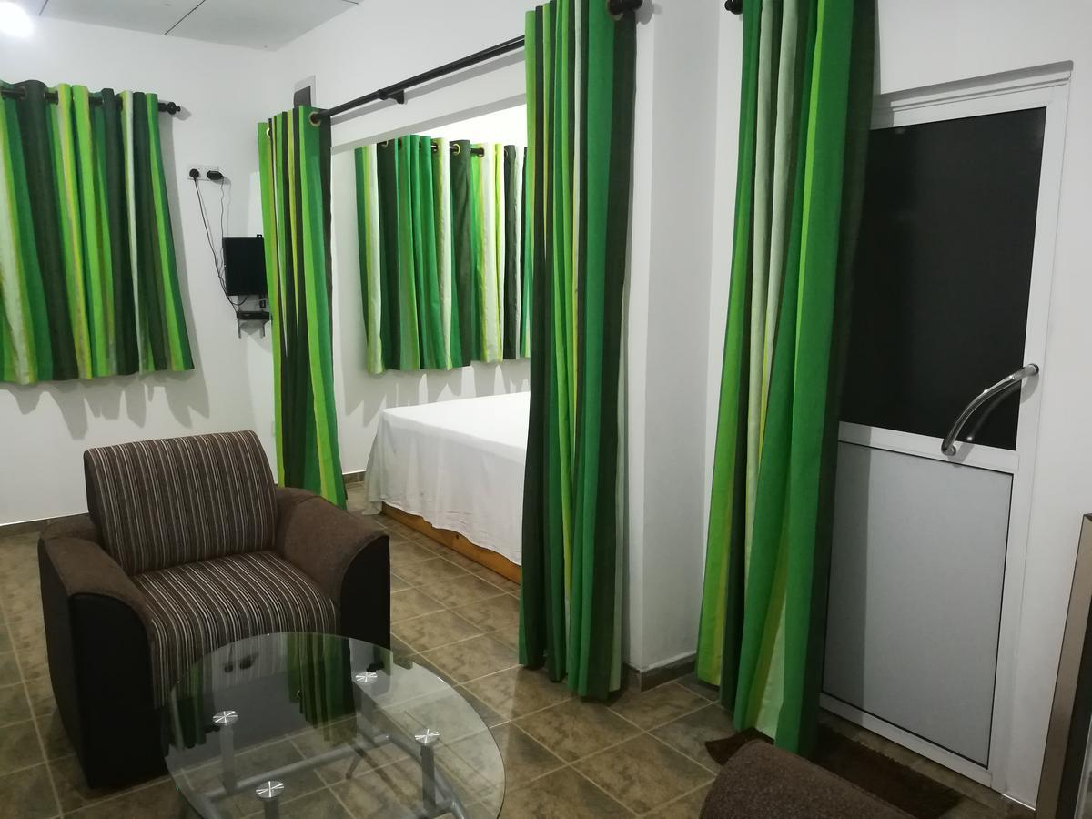 Avendra Garden Hotel Monaragala Zewnętrze zdjęcie